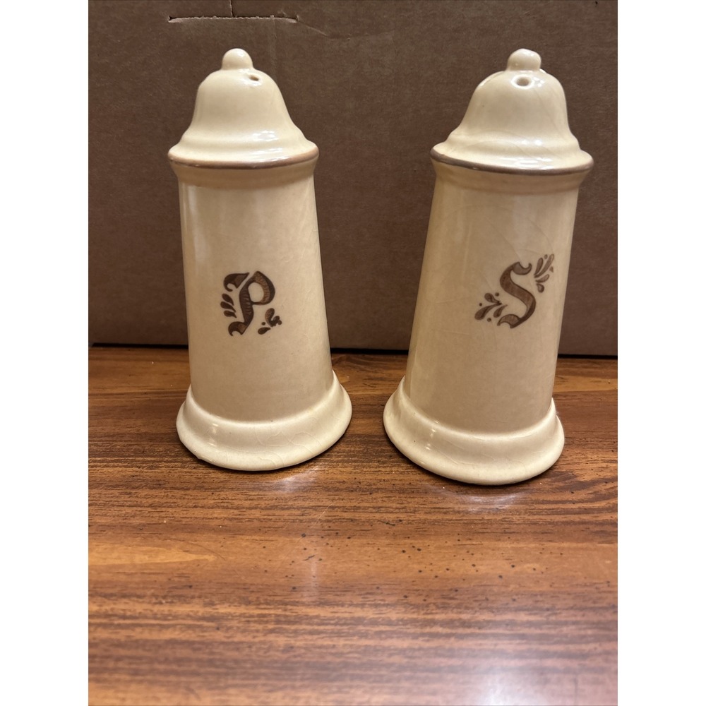 pfaltzgraff A25 Beige Salt Pepper Shakers 5 3/4 Village